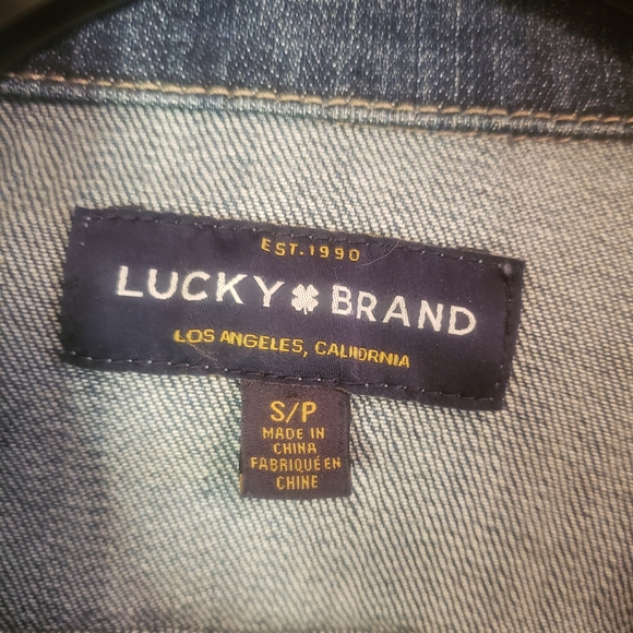 Lucky Brand "The Tomboy Trucker" Jean jacket size Small - Picture 5 of 6